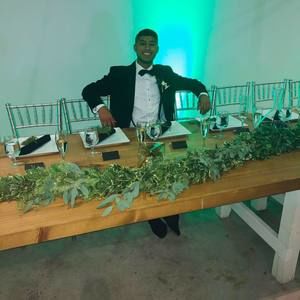 Meet your Posher, Brock